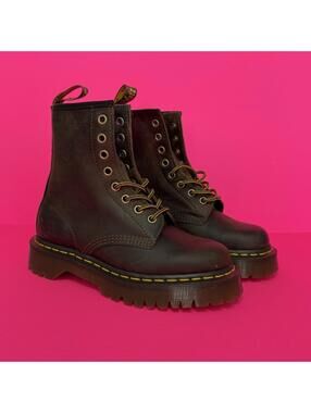 Doc Martens Leather Boots 27894 Brown Size Women 5